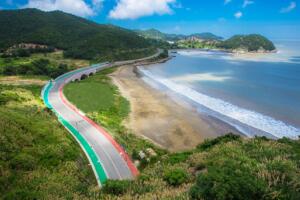 半边山
