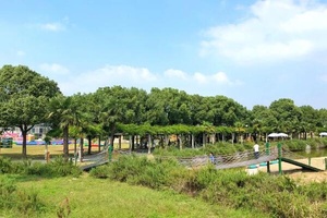 绿光休闲农场