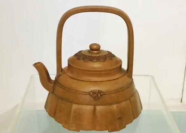 宜兴陶瓷水壶