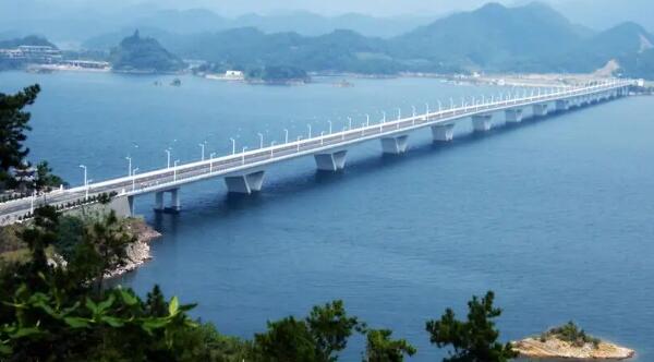 千岛湖大桥全景