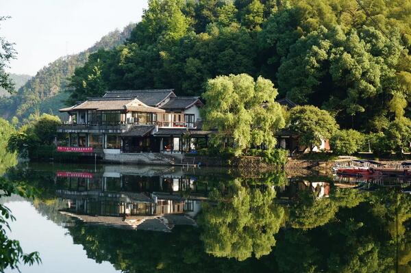 桐庐芦茨湾的农家