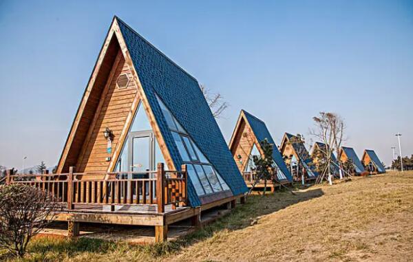 日照阳光海岸露营公园木屋