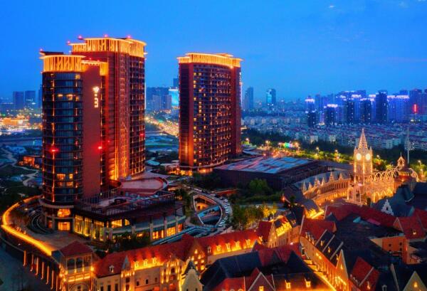红树林度假世界夜景