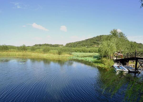 三山岛湖面