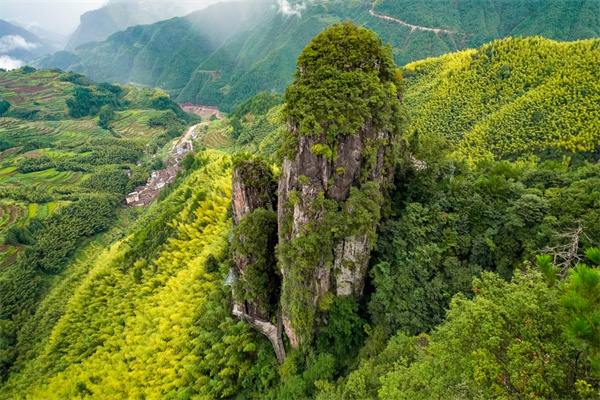 南尖岩天柱峰