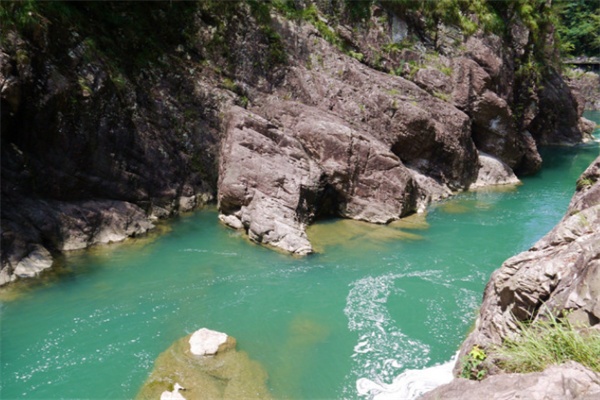 石桅岩小三峡