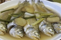 清蒸小河鱼