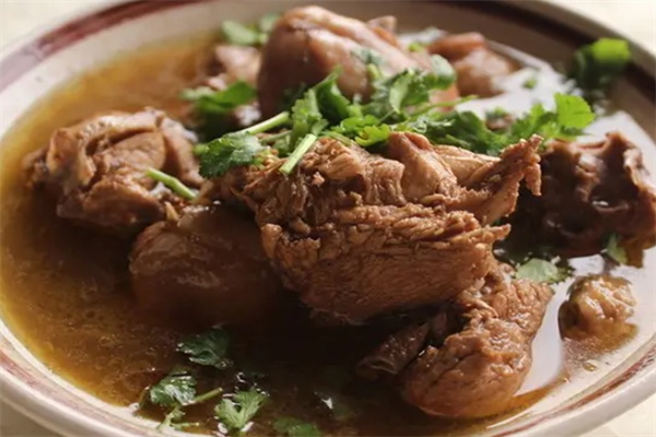大骨鸡肉