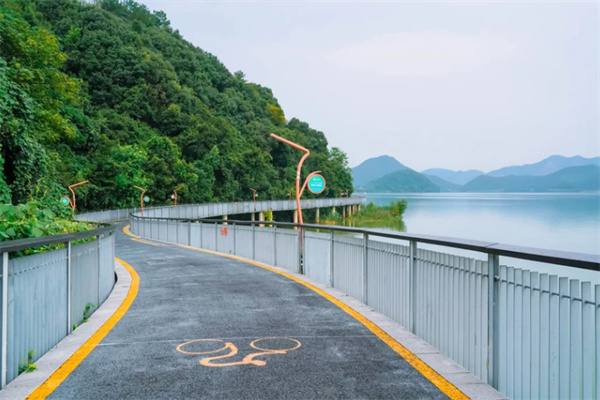 青山湖步道