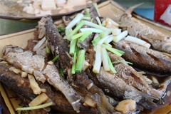 煎河鱼