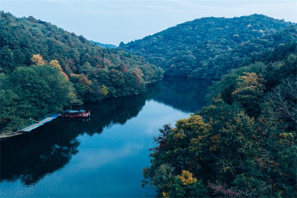 峡谷