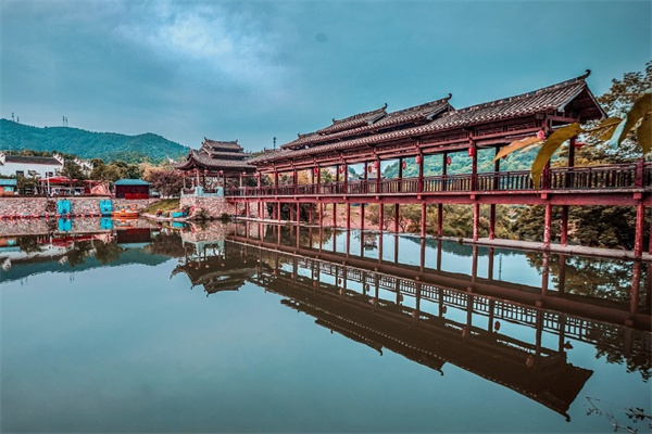 水库