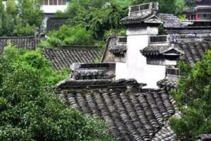 这里留下的不仅是历史印记，还有自然风光