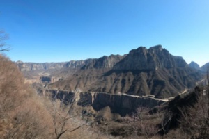 探秘天界山：云峰画廊与老爷顶的自然奇观