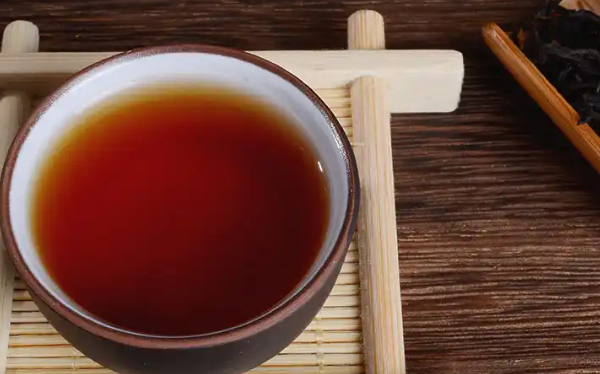 泡好的红茶