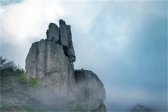 山石