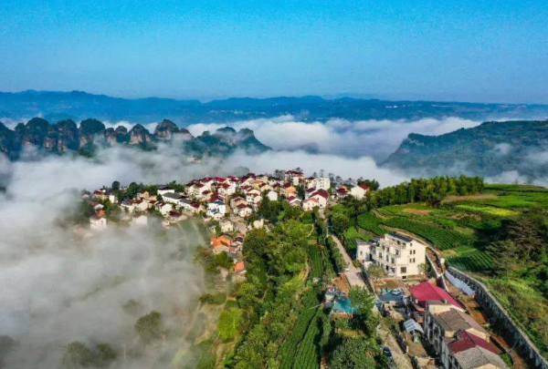 下岩贝村美景
