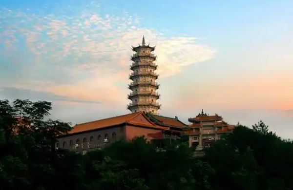 千佛塔